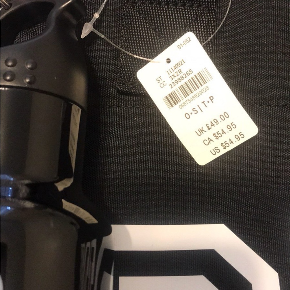 PINK Victoria's Secret Black Travel duffle Bag and water bottle - Picture 2 of 3